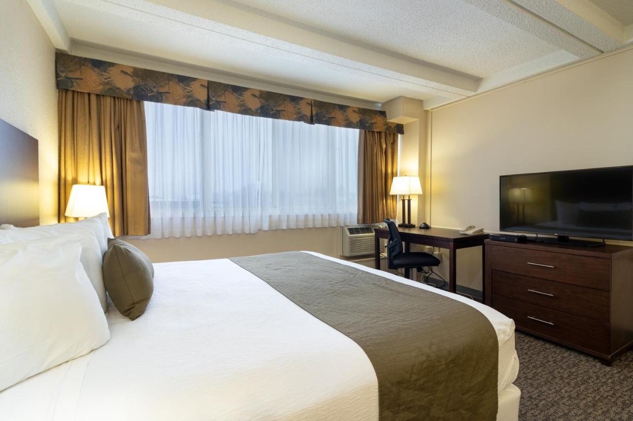 Bcm Inns Fort Mcmurray - Downtown Extérieur photo