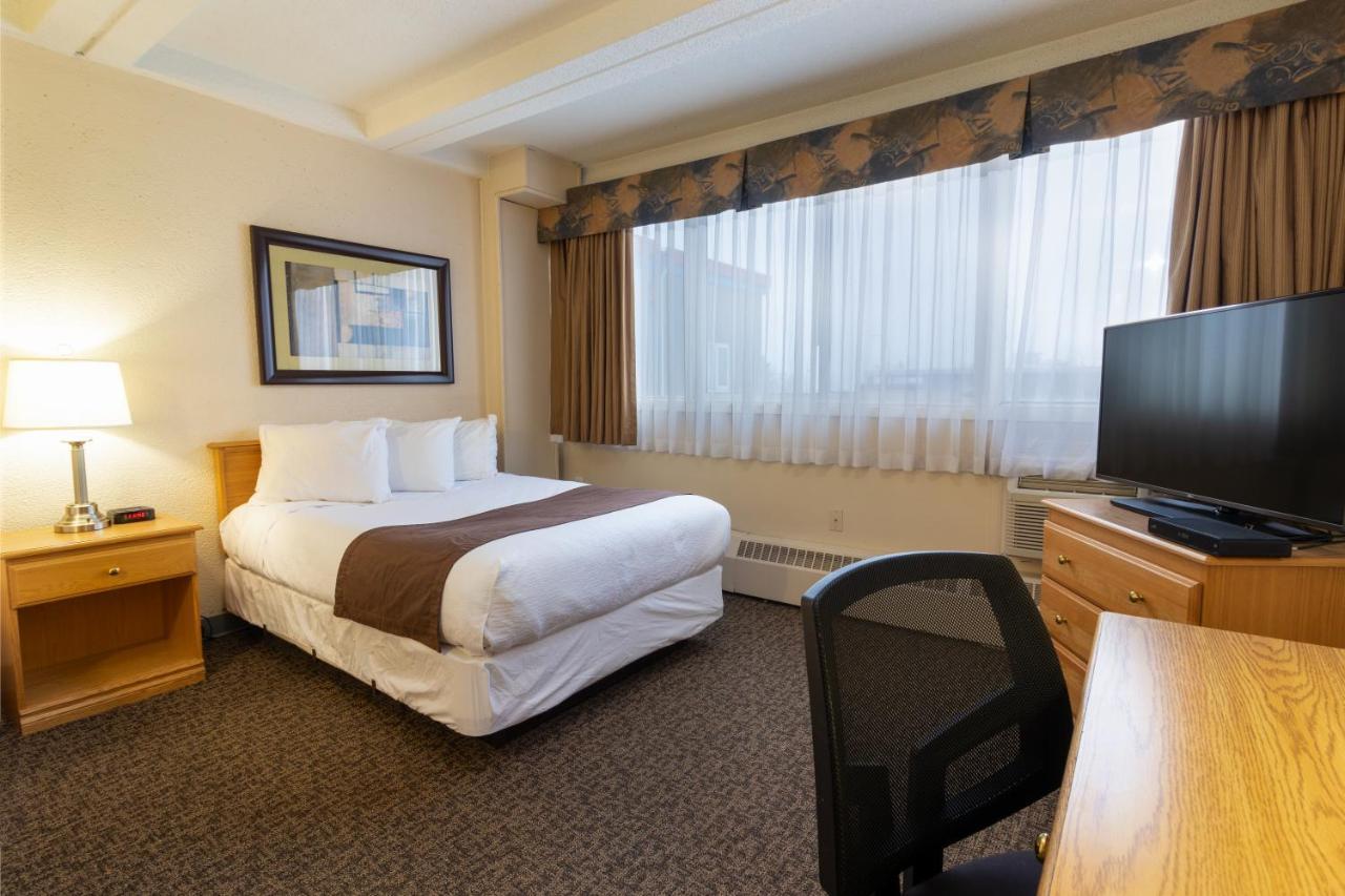 Bcm Inns Fort Mcmurray - Downtown Extérieur photo