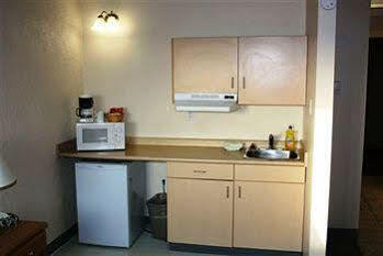 Bcm Inns Fort Mcmurray - Downtown Extérieur photo
